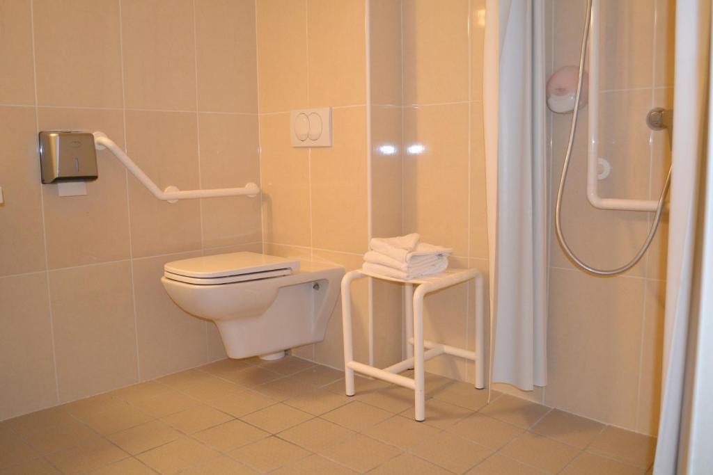 B&B Hôtel Grenoble Centre Alpexpo Quarto foto